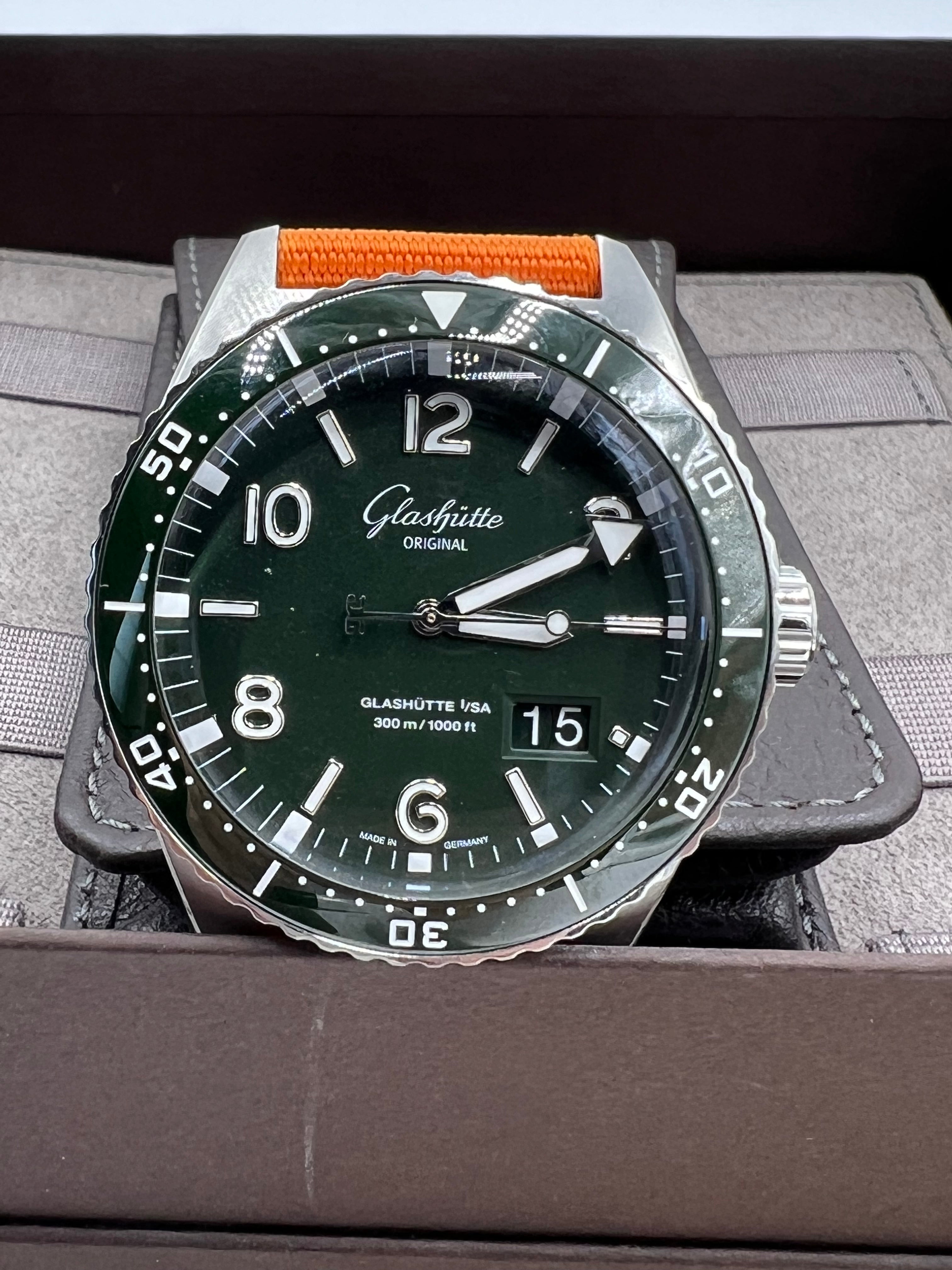 Original Glashütte SeaQ Panorama Date mit Mehrwertsteuer