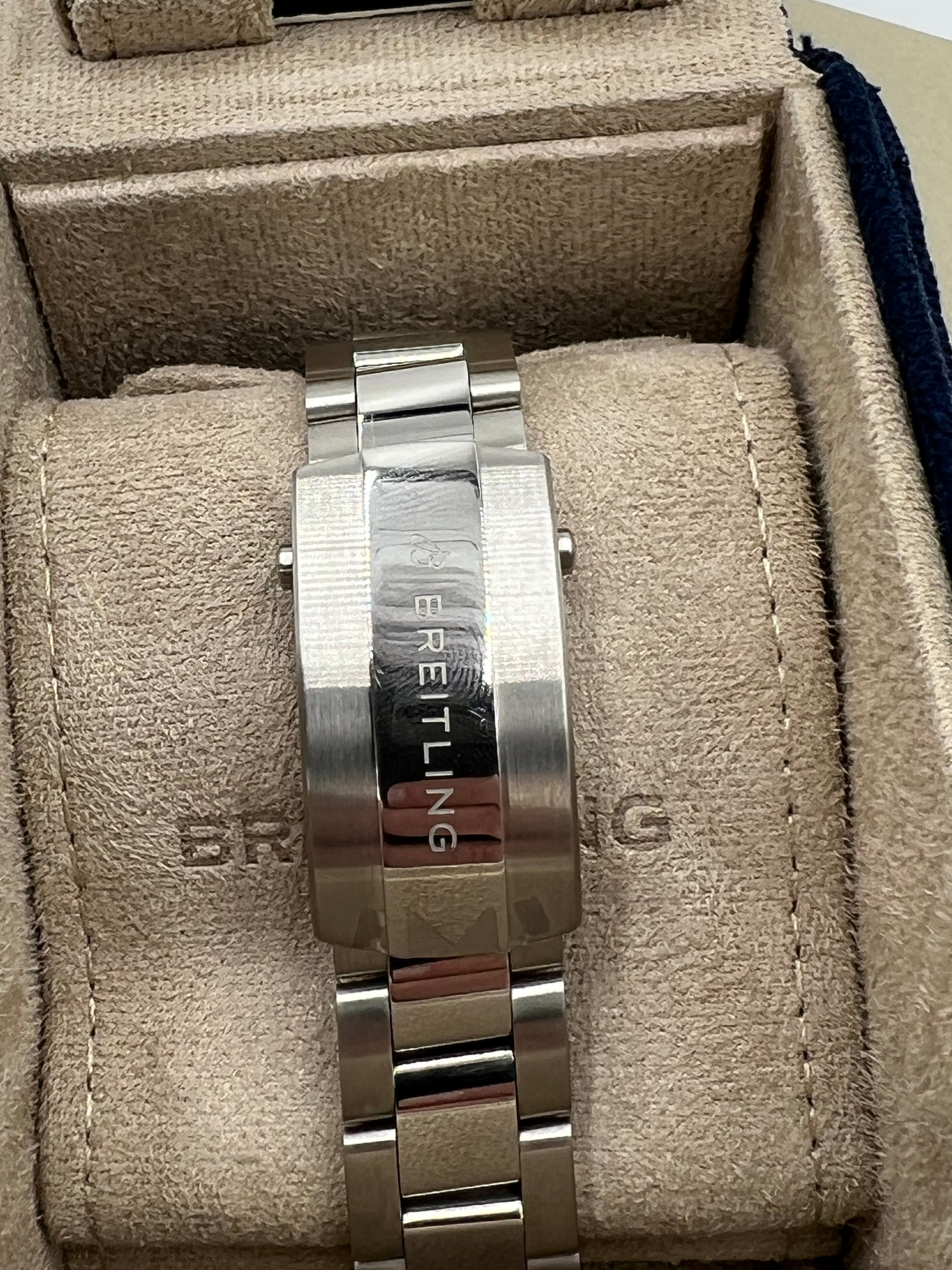 Breitling Superocean 44mm neu