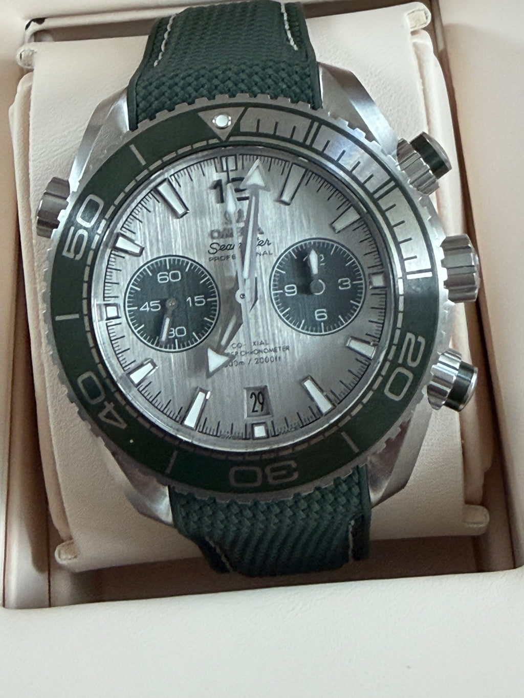Omega Seamaster Planet Ocean Chronograph ungetragen