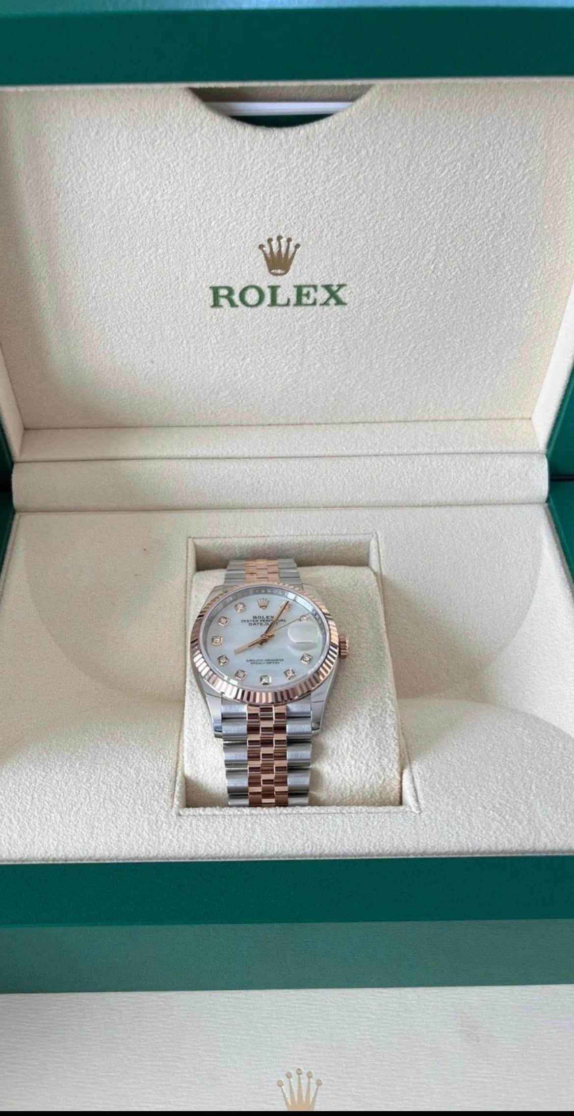 Rolex Datejust 36mm MOP Dial ungetragen