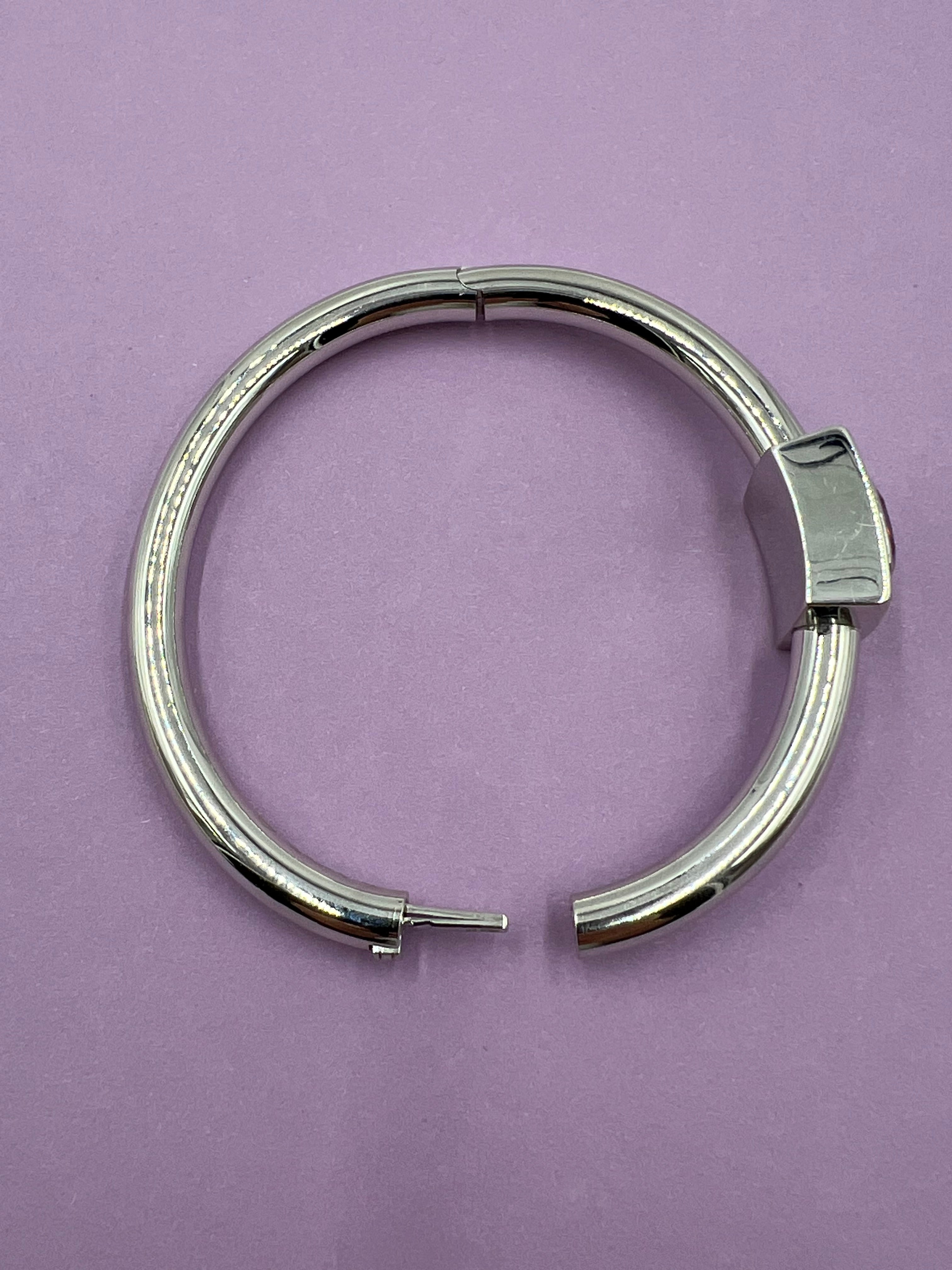 IsabelleFa Armreif aus Weißgold mit rosa Turmalin