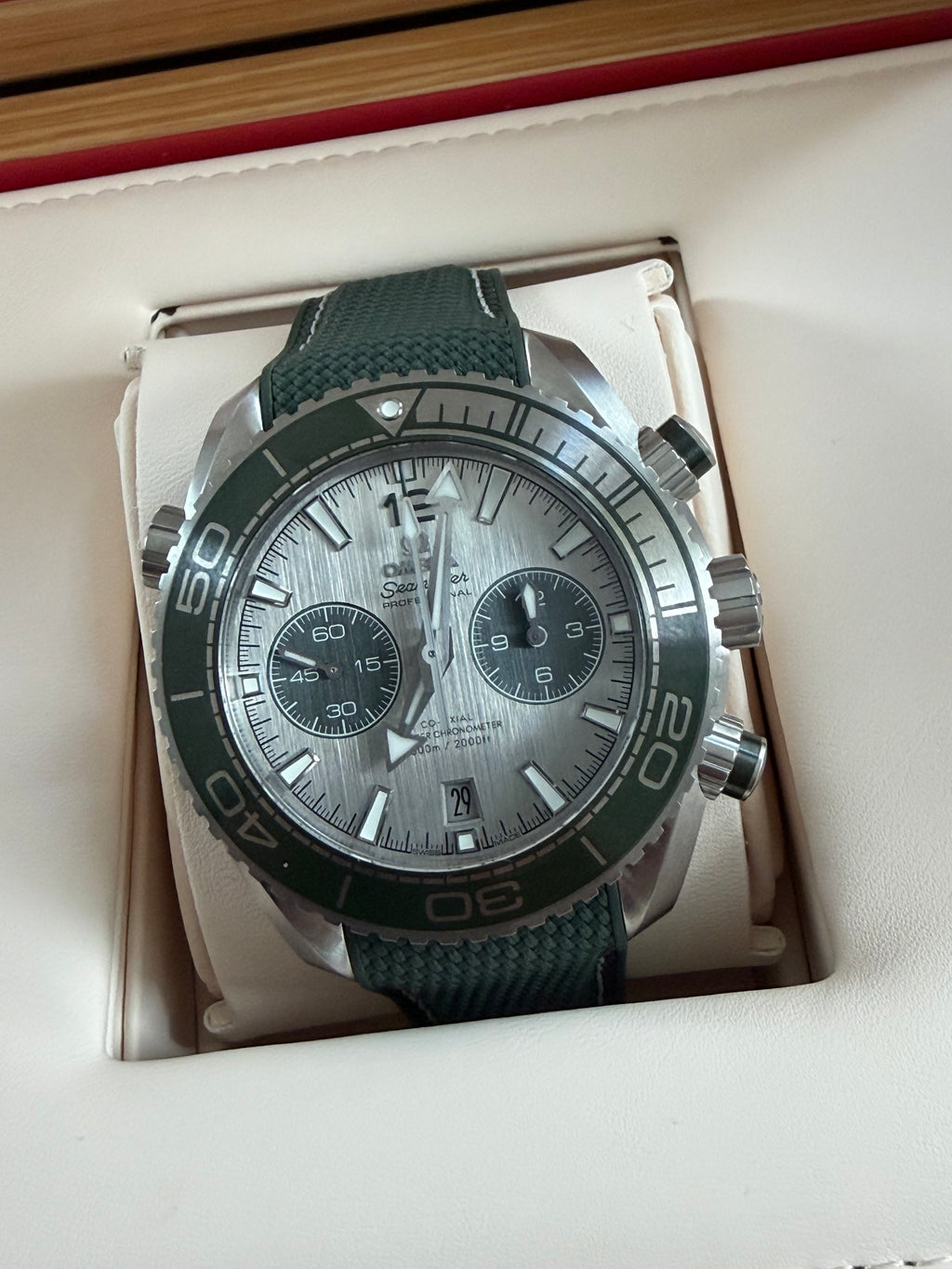 Omega Seamaster Planet Ocean Chronograph ungetragen