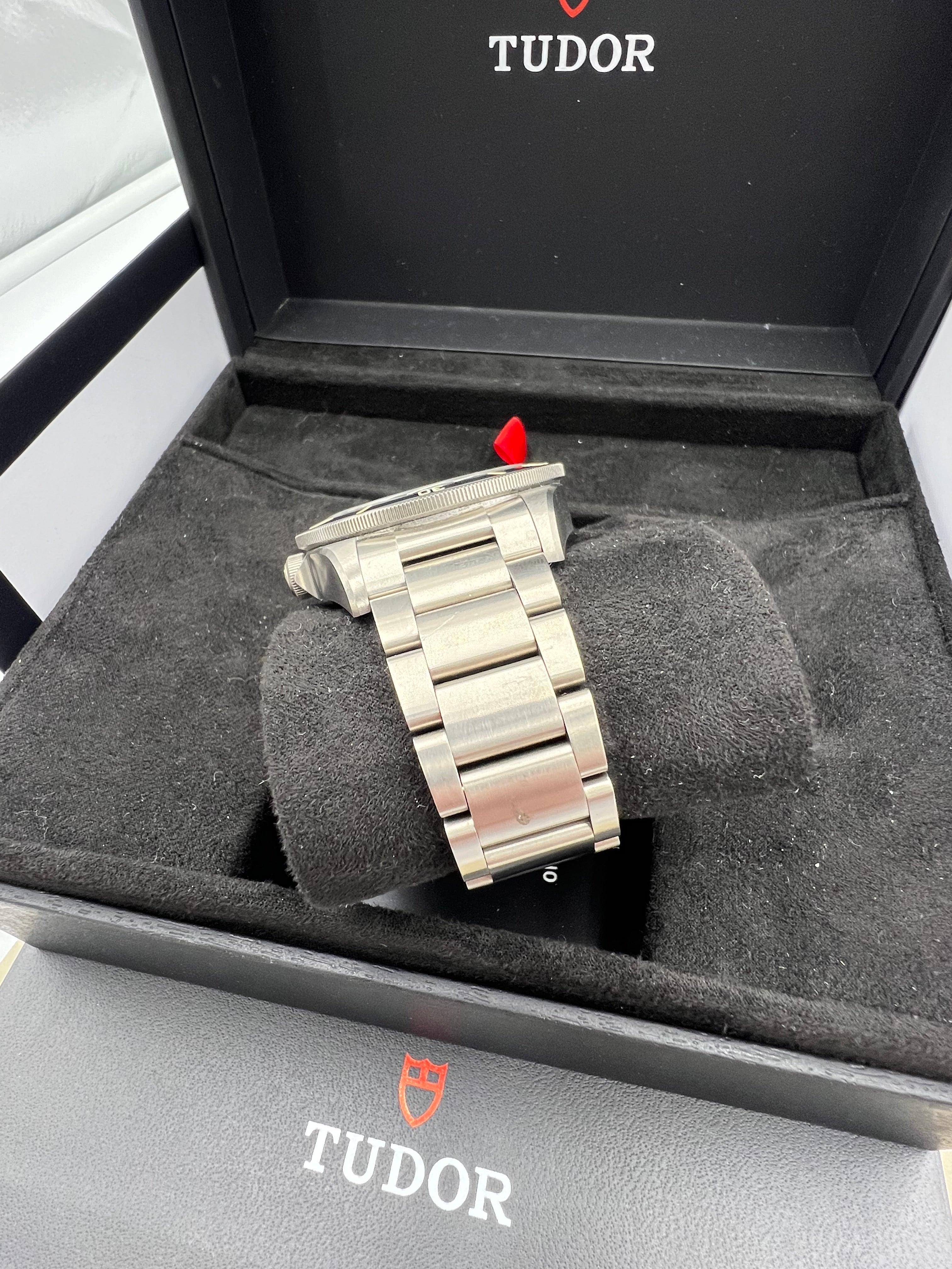 Tudor Pelagos Lefty mit Mehrwertsteuer