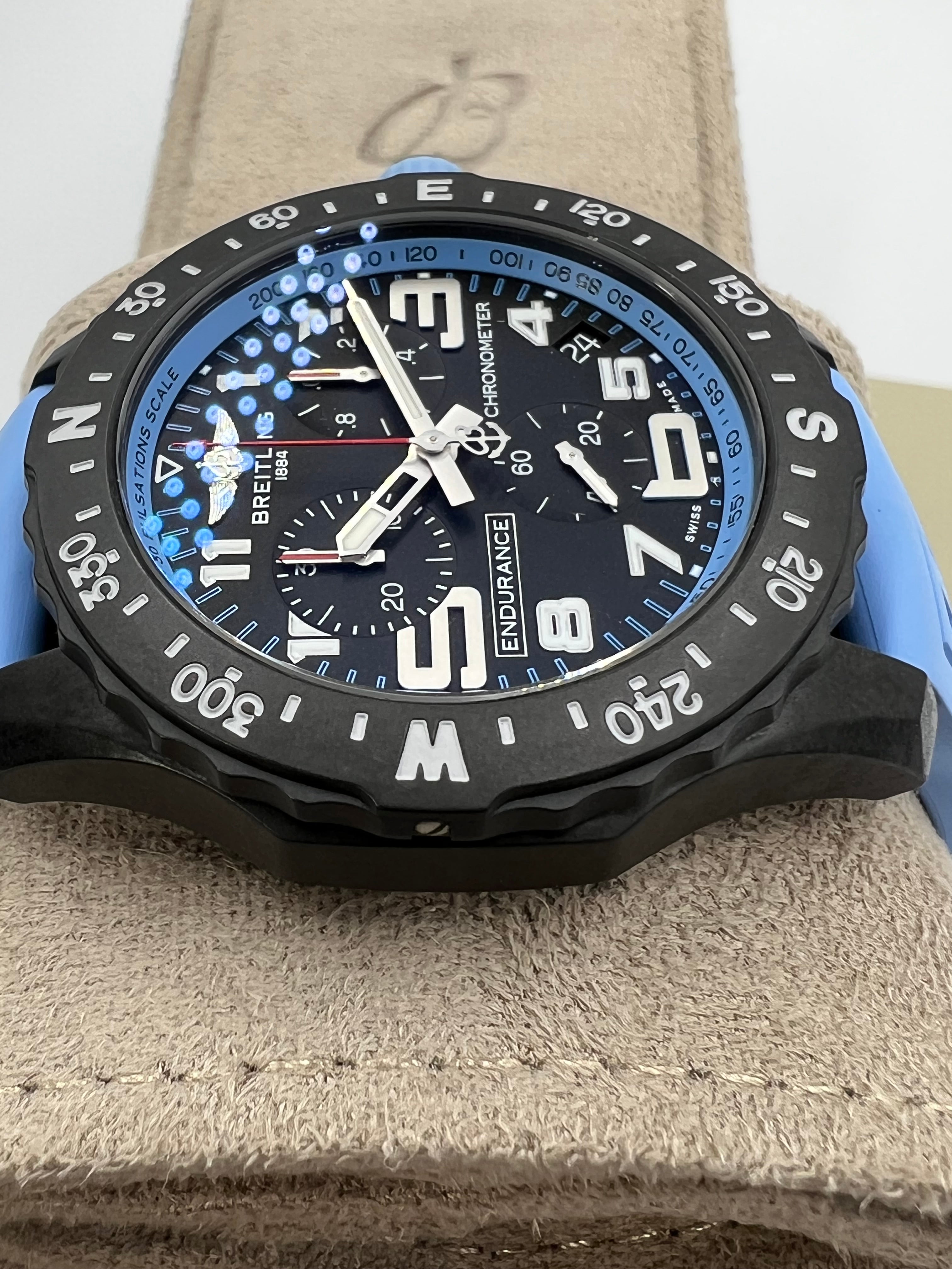 Breitling Endurance 44mm neu mit Mehrwertsteuer